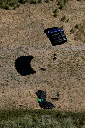 BASE Jumping