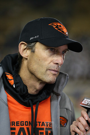 NCAA Football: Oregon State at California