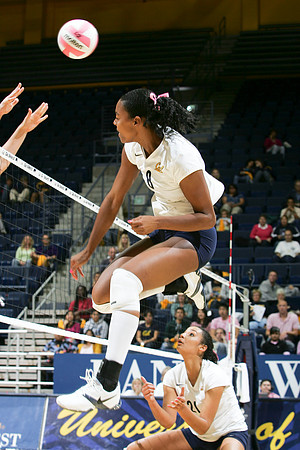 Cal Volleyball vs Arizona State