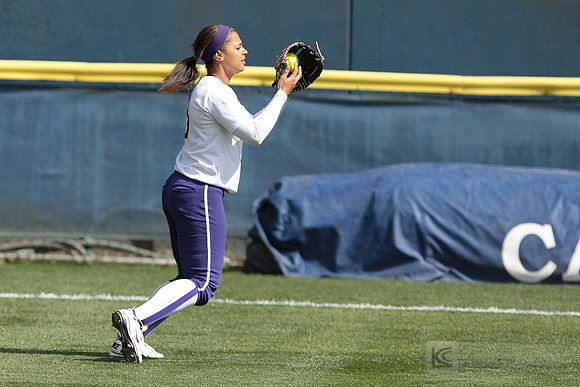Softball: Washington vs Cal
