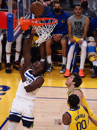 NBA: Minnesota Timberwolves at Golden State Warriors
