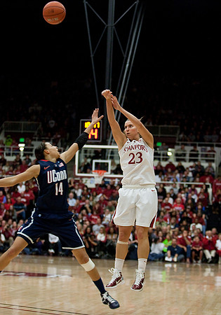 NCAA WOMEN'S BASKETBALL 2010 - Dec 30 - Connecticut at Stanford