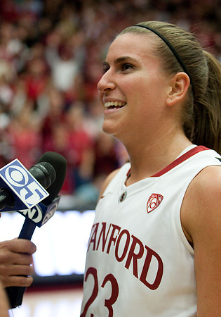 NCAA WOMEN'S BASKETBALL 2010 - Dec 30 - Connecticut at Stanford