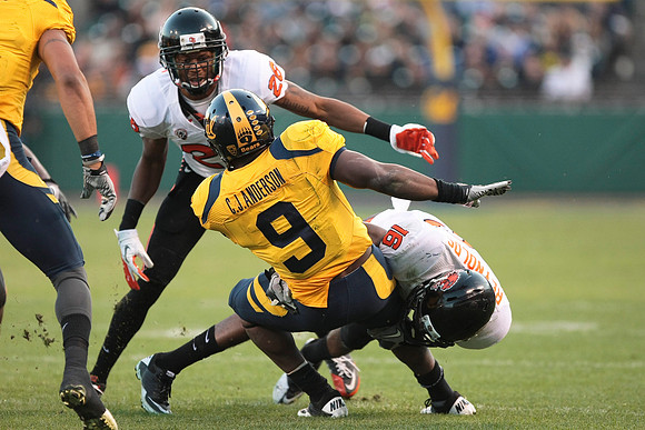 NCAA Football: Oregon State at California