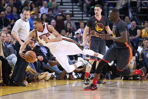 NBA: Milwaukee Bucks at Golden State Warriors