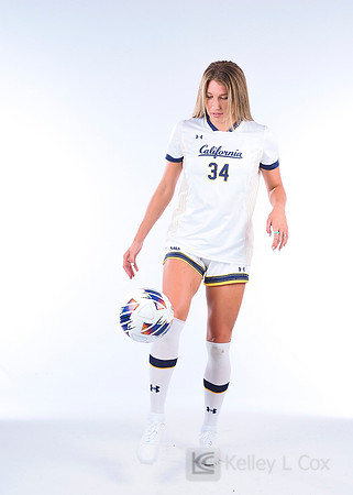 Julia Gonsman (34)