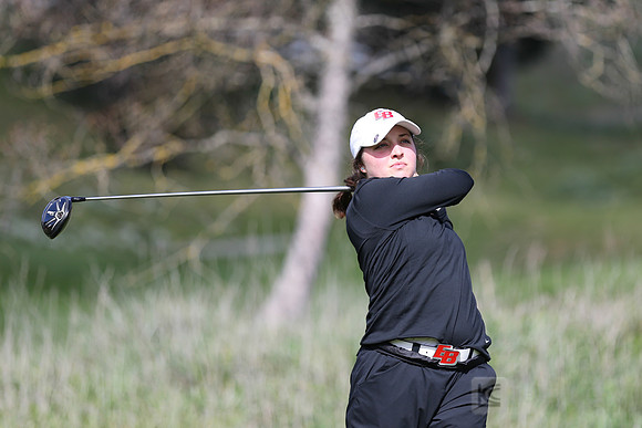 CSUEB Womens Golf