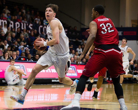 NCAA Basketball: Western Kentucky at St. Mary's