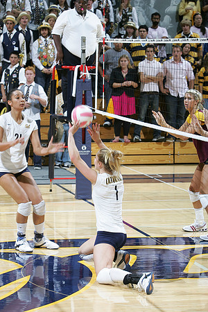 Cal Volleyball vs Arizona State
