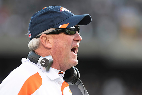 NFL: Denver Broncos at Oakland Raiders