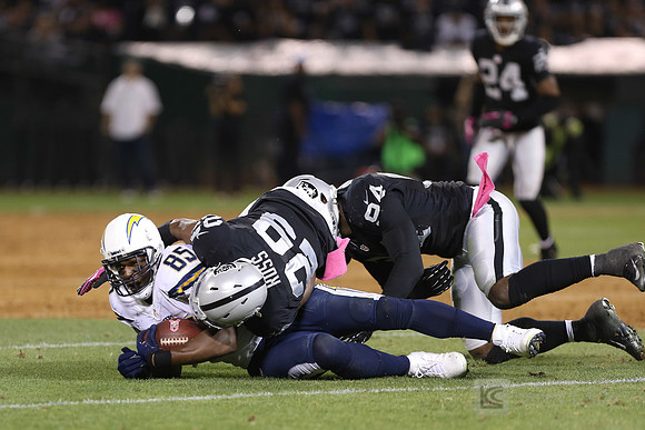 NFL: San Diego Chargers at Oakland Raiders