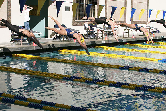 Cal Women's Swimming vs USC
