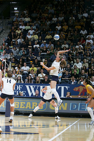 Cal Women's Volleyball vs Stanford