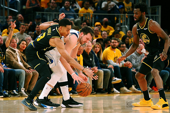 NBA: Playoffs-Dallas Mavericks at Golden State Warriors