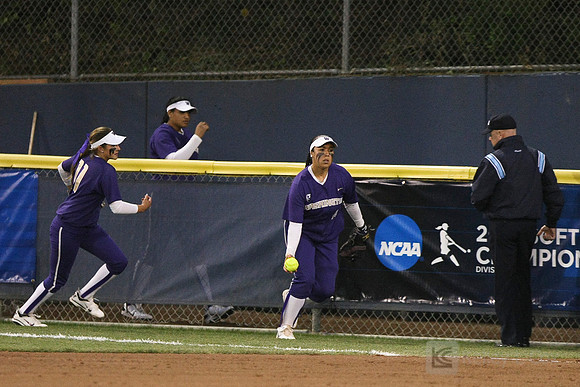 Softball: Cal vs Washington