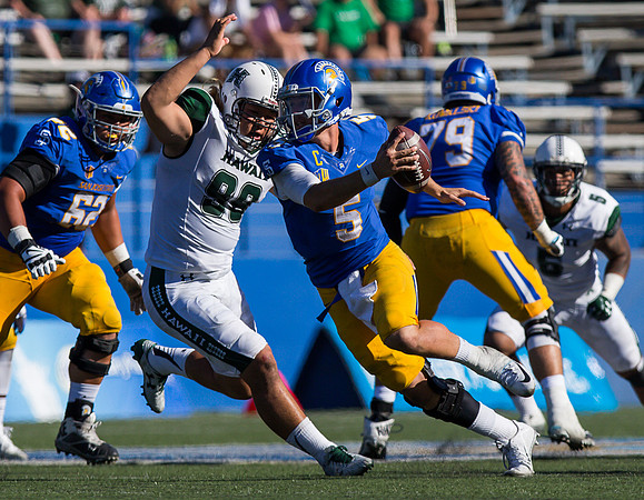 NCAA Football: Hawaii at San Jose State