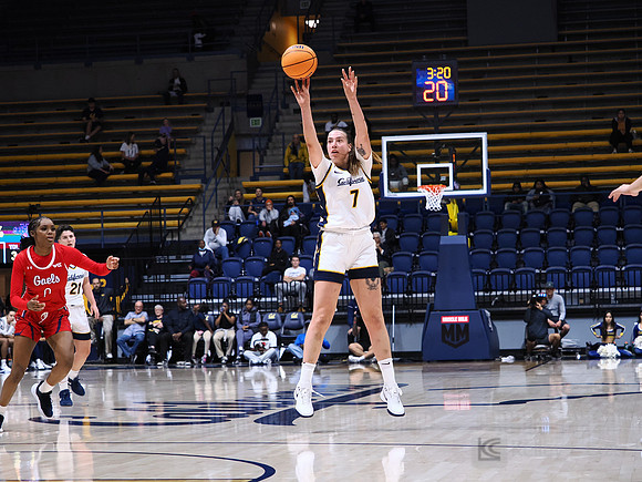 Women’s Basketball: California Golden Bears vs Saint Mary’s Gaels