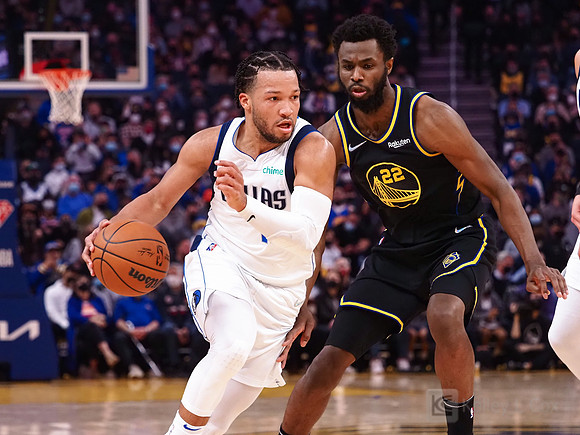 NBA: Dallas Mavericks at Golden State Warriors