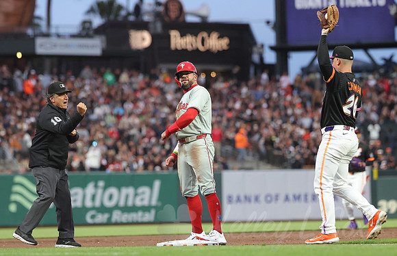 MLB: Philadelphia Phillies at San Francisco Giants