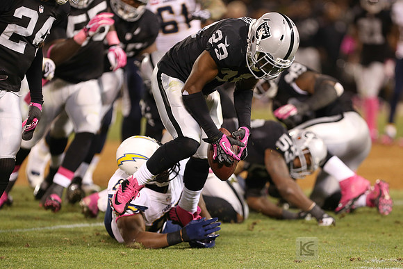 NFL: San Diego Chargers at Oakland Raiders