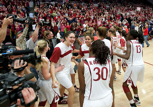NCAA WOMEN'S BASKETBALL 2010 - Dec 30 - Connecticut at Stanford