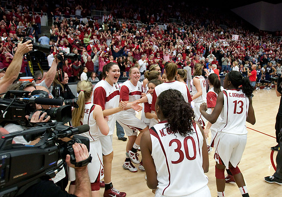 NCAA WOMEN'S BASKETBALL 2010 - Dec 30 - Connecticut at Stanford
