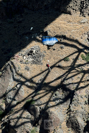 BASE Jumping