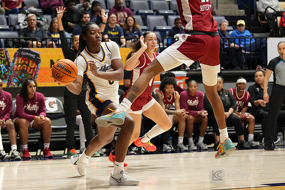 Women’s Basketball: California Golden Bears vs Temple Owls