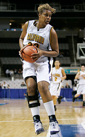 Devanei Hampton