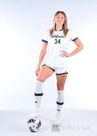 Julia Gonsman (34)
