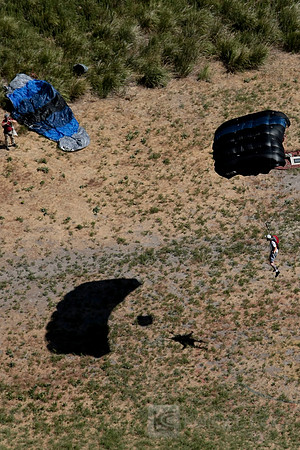 BASE Jumping