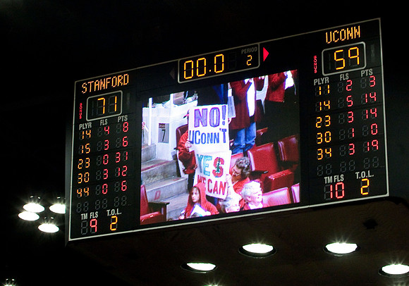 NCAA WOMEN'S BASKETBALL 2010 - Dec 30 - Connecticut at Stanford