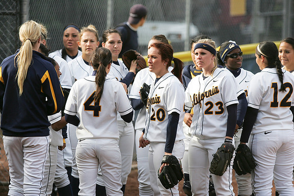 Cal Softball vs Santa Clara