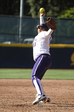 Softball: Washington vs Cal