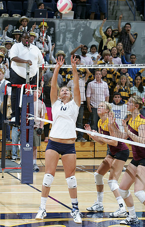 Cal Volleyball vs Arizona State