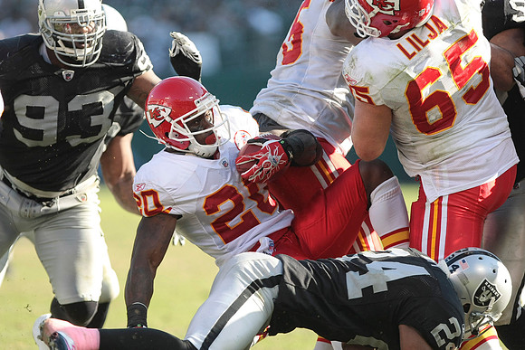 NFL: Kansas City Chiefs at Oakland Raiders