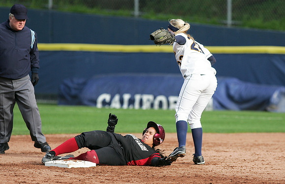 Cal Softball vs Santa Clara