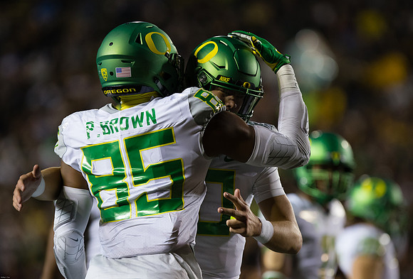 NCAA Football: Oregon at California