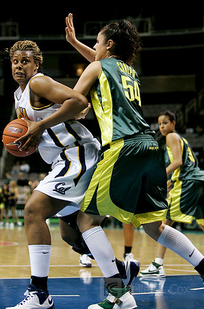 Devanei Hampton, Nicole Canepa