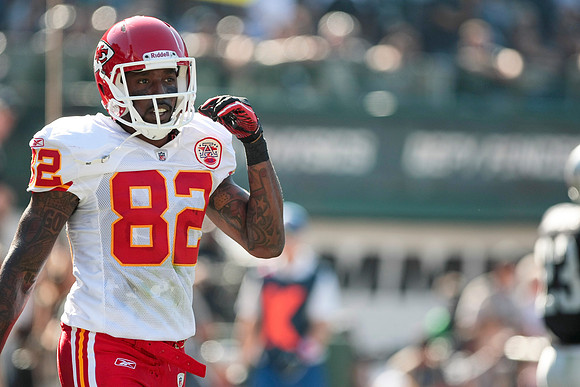 NFL: Kansas City Chiefs at Oakland Raiders