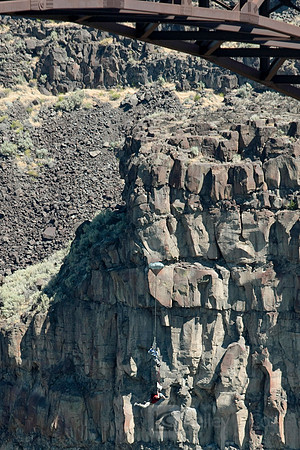 BASE Jumping