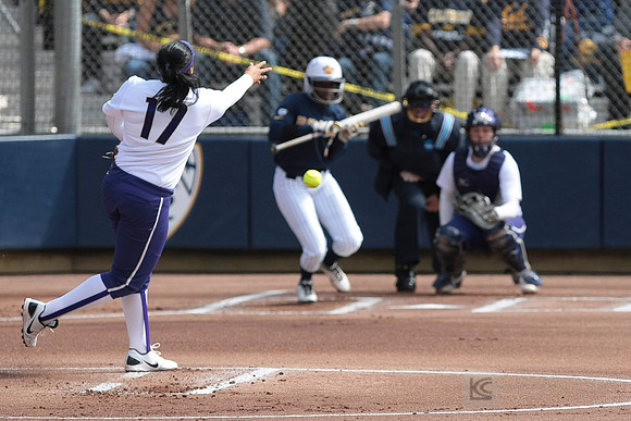 Softball: Washington vs Cal