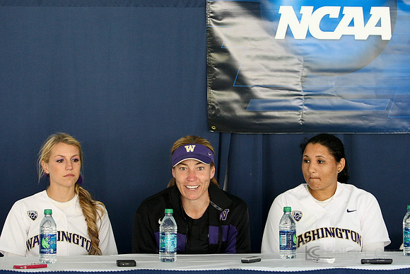 Softball: Washington vs Cal