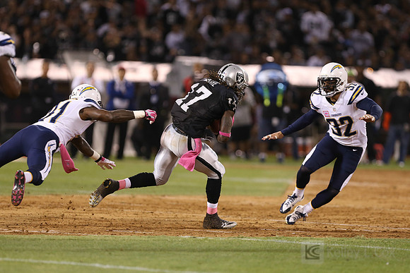 NFL: San Diego Chargers at Oakland Raiders