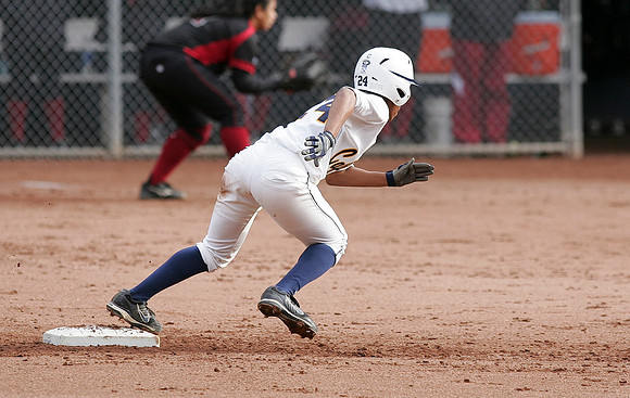 Cal Softball vs Santa Clara