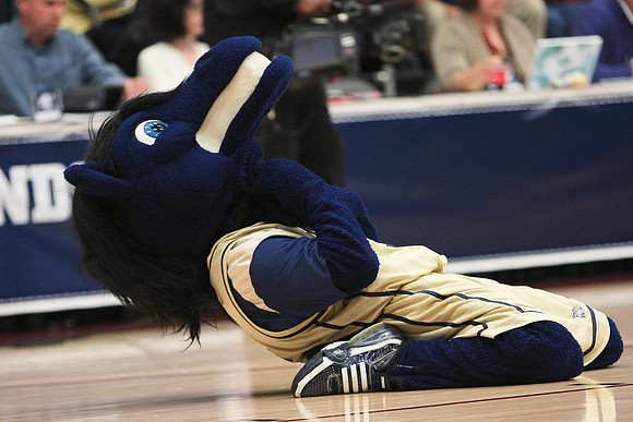 NCAA WOMEN'S BASKETBALL 2011 - March 19 - Stanford vs UC Davis