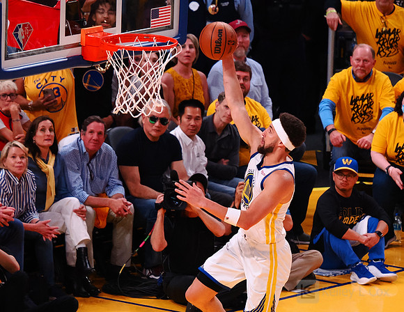 NBA: Playoffs-Dallas Mavericks at Golden State Warriors