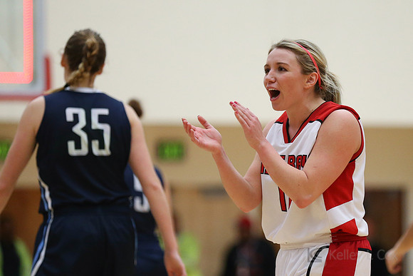 Cal State East Bay Pioneers guard  Laci Effenberger (11)