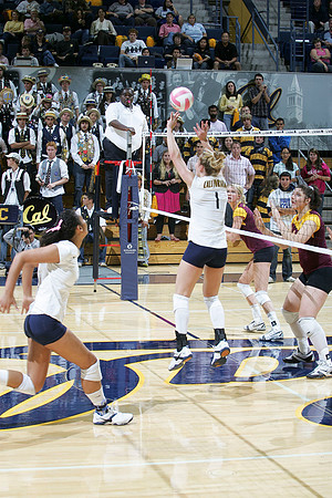 Cal Volleyball vs Arizona State
