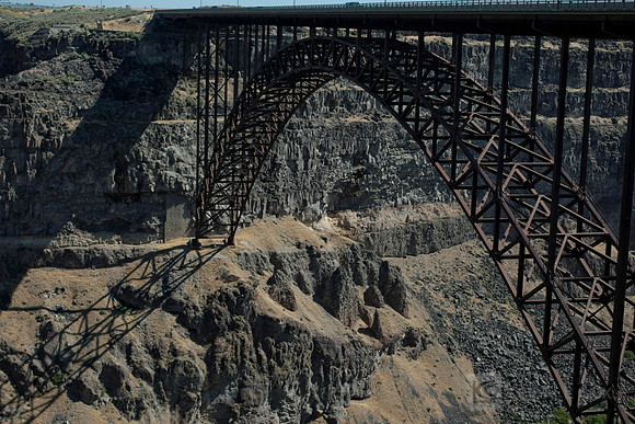 BASE Jumping